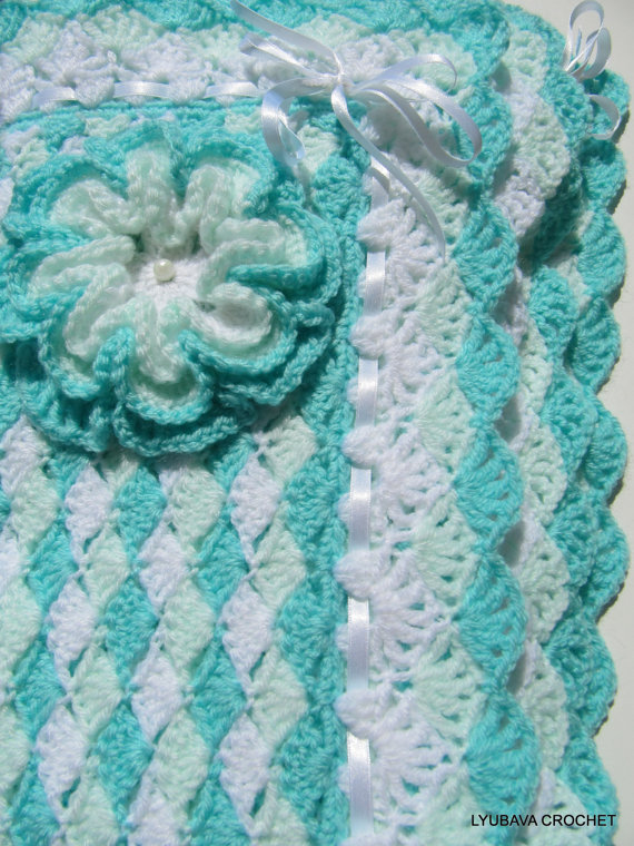 Baby Blanket Pattern “Turquoise Sea Shell” With Flower