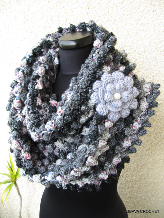 Infinity Gray Scarf With Flower