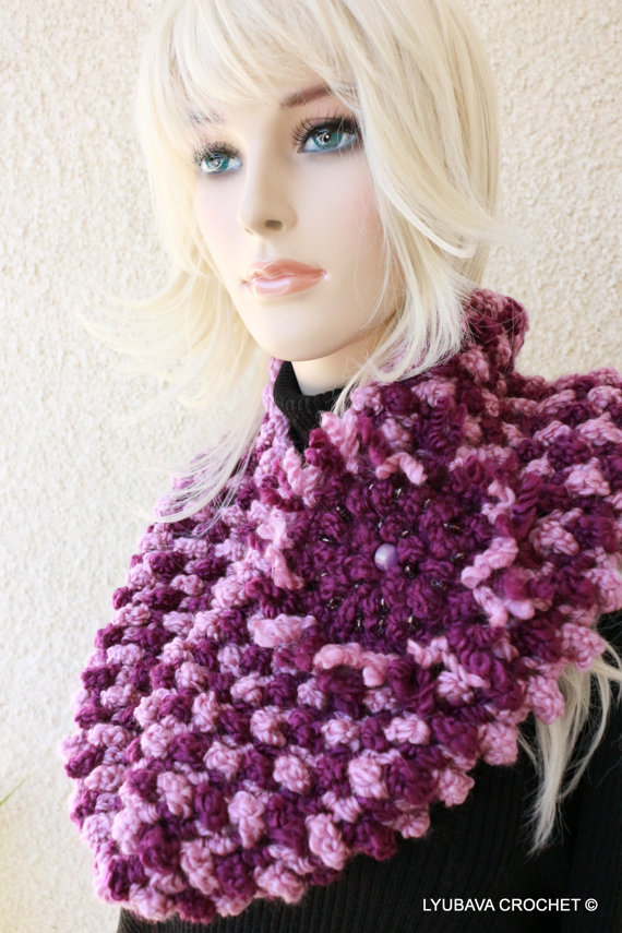  Chunky Crochet Cowl Scarf With Flower 