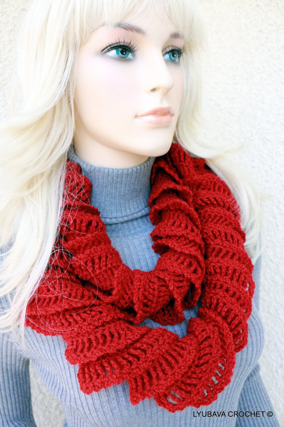Crochet Red Ruffle Scarf 